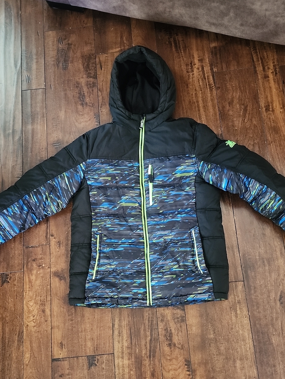 Zeroxposur size 14/16 Kids Black & Blue Hooded Winter Jacket with Neon Trim
